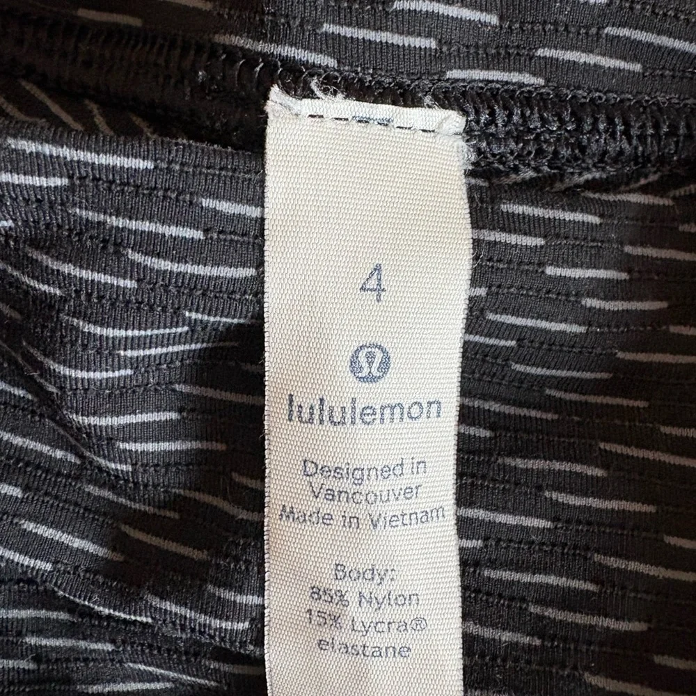 lululemon athletica Black & Gray Patterned Leggings